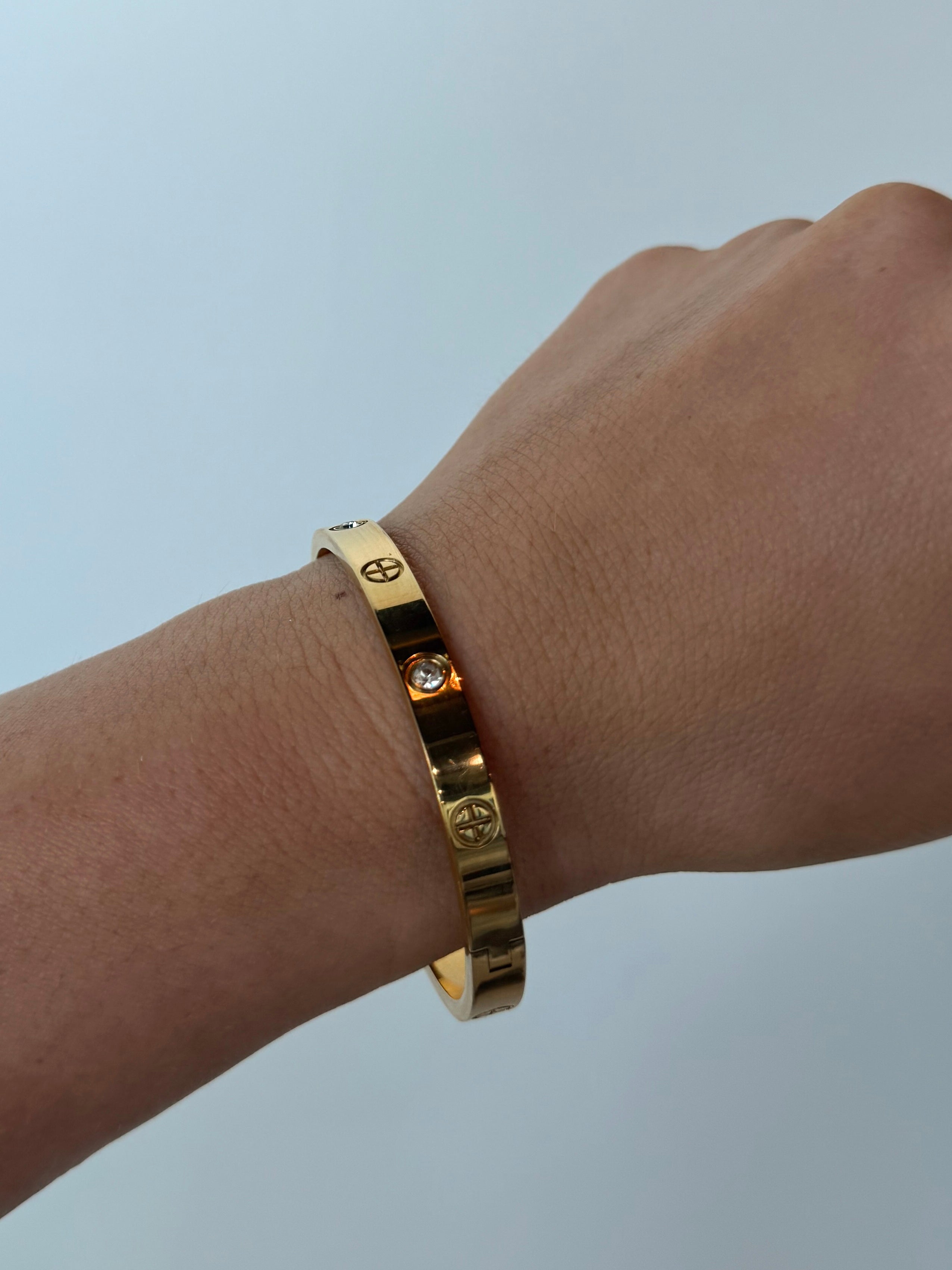LUNA BRACELET