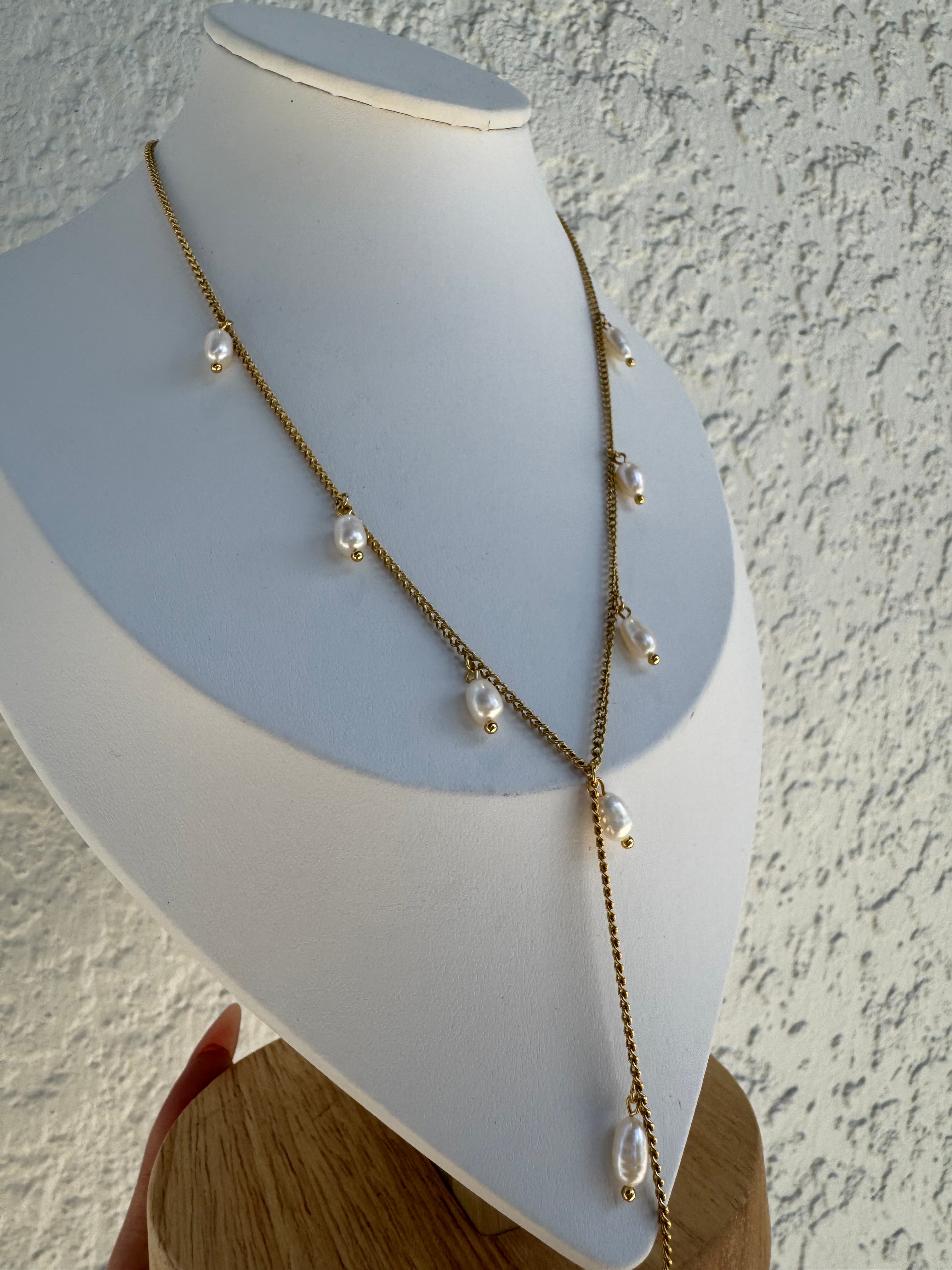 ISLA NECKLACE