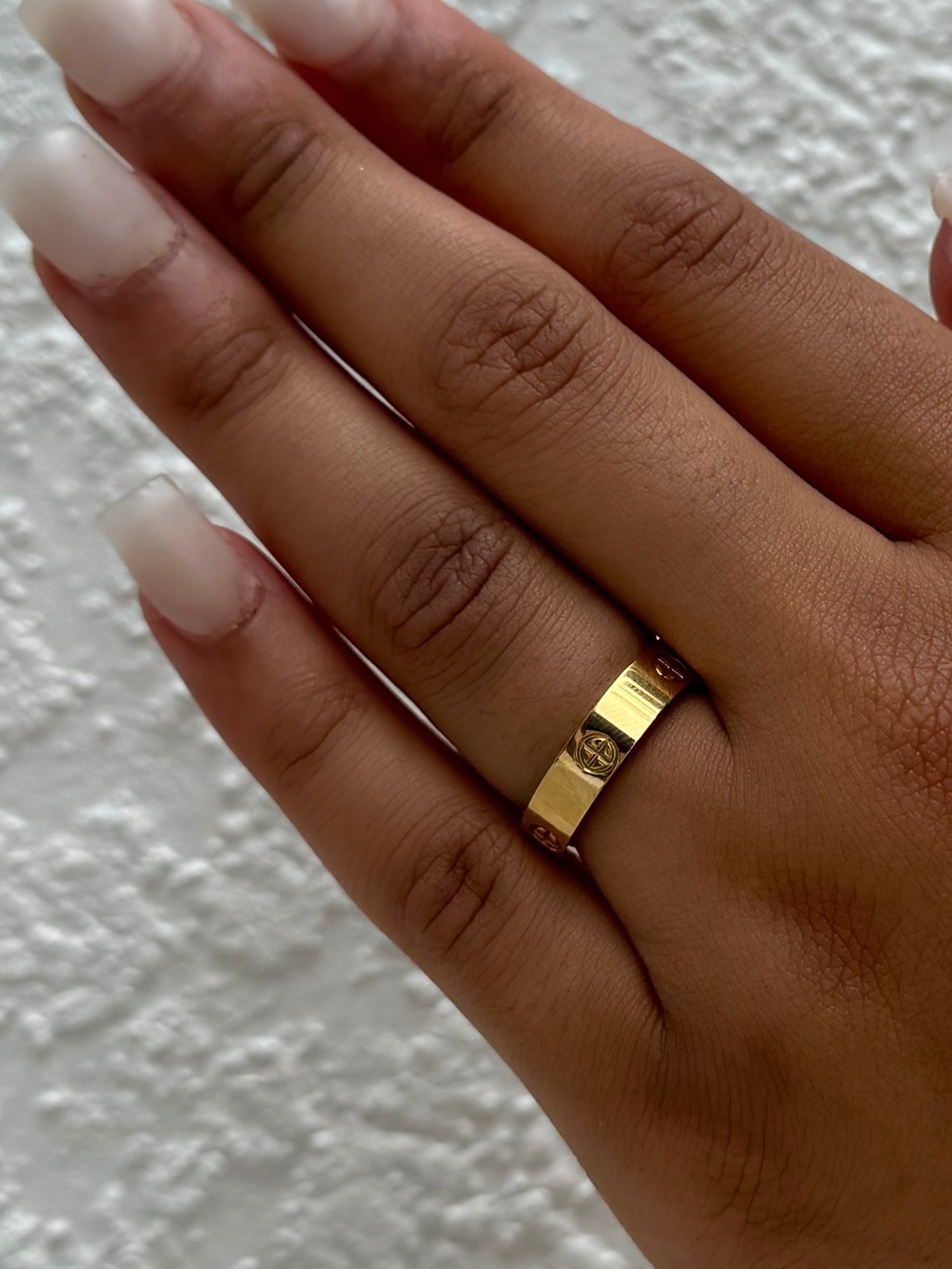 LUNA RING
